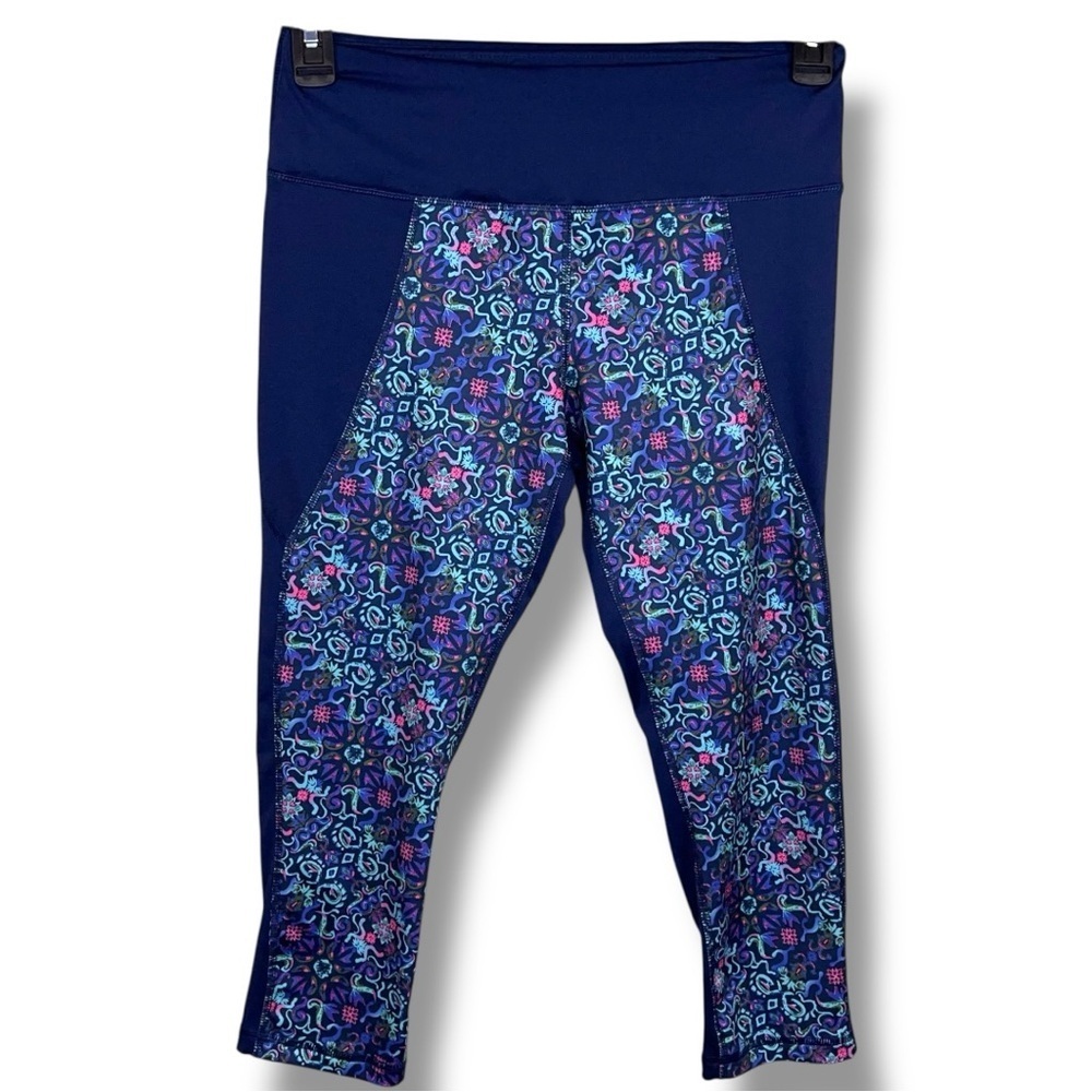 Small Pro Player Blue Capri Athletic Leggings Activewear Geometric Colorful
